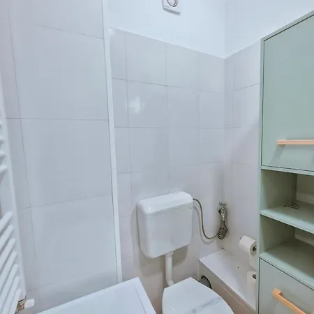 Comfort - Geo10 * Bukurešť